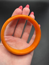Load image into Gallery viewer, 1940s Orange Marbled Bakelite Bangle
