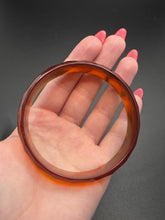 Load image into Gallery viewer, 1940s Iced Tea Faceted Bakelite Bangle
