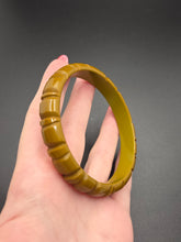 Load image into Gallery viewer, 1940s Khaki Green Bamboo Style Bakelite Bangle
