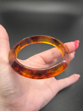 Load image into Gallery viewer, 1940s Inky Root Beer Bakelite Saucer Bangle A

