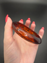 Load image into Gallery viewer, 1940s Inky Root Beer Bakelite Saucer Bangle B
