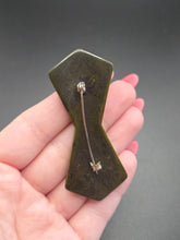 Load image into Gallery viewer, 1940s Dark Green Bakelite Bow Brooch
