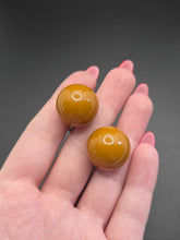 Load image into Gallery viewer, 1940s Huge Chunky Chartreuse Ball Earrings
