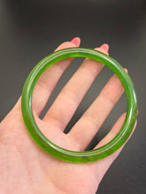 Load image into Gallery viewer, 1940s Sheer Green Marbled Bakelite Bangle
