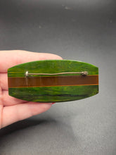 Load image into Gallery viewer, 1940s Green and Brown Marbled Bakelite Laminated Brooch
