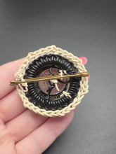 Load image into Gallery viewer, 1940s Chunky Black and White Wirework Brooch
