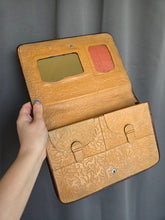 Load image into Gallery viewer, 1940s Orange/Beige Egyptian Tourist Bag
