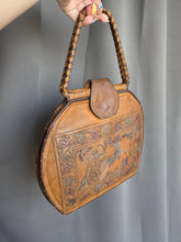 Load image into Gallery viewer, 1940s Unusual Egyptian Tourist Bag
