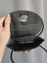 Load image into Gallery viewer, 1930s/1940s Black Stitched Edge Leather Bag
