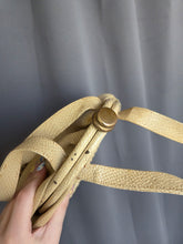 Load image into Gallery viewer, 1940s Mottled Cream/Beige Unusual Box Bag
