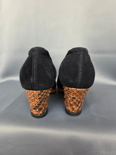 Load image into Gallery viewer, 1940s Black Suede and Brown Snakeskin Platform Court Shoes
