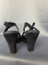 Load image into Gallery viewer, 1940s Black Suede Platform Heel Sandals
