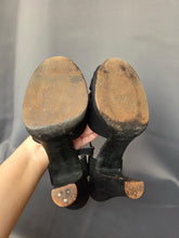 Load image into Gallery viewer, 1940s Black Suede Platform Heel Sandals
