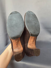 Load image into Gallery viewer, 1940s Dark Brown Suede Cut Out High Up Shoes
