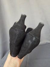 Load image into Gallery viewer, 1940s Black Suede and Astrakhan Boots
