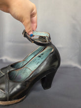 Load image into Gallery viewer, 1940s CC41 Navy Blue Leather Ankle Strap Court Shoes

