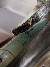 Load image into Gallery viewer, 1940s CC41 Navy Blue Leather Ankle Strap Court Shoes
