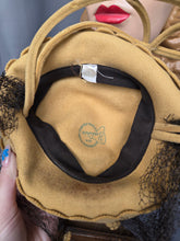 Load image into Gallery viewer, Late 1940s Yellow Felt Tilt Hat With Netting
