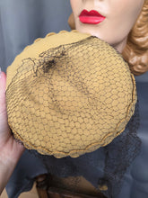 Load image into Gallery viewer, Late 1940s Yellow Felt Tilt Hat With Netting
