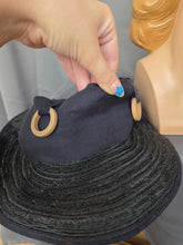 Load image into Gallery viewer, 1940s Navy Blue Raffia Tilt Hat With Wood Rings
