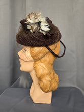 Load image into Gallery viewer, 1940s Brown Felt Topper Hat With Feathers
