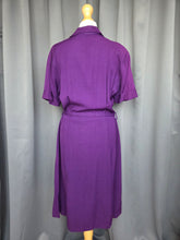 Load image into Gallery viewer, 1940s Rich Purple Zip Front Dress
