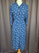 Load image into Gallery viewer, 1940s Dark Teal Square and Spot Print Dress
