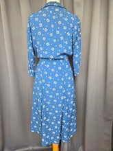 Load image into Gallery viewer, 1940s Dark Teal Square and Spot Print Dress
