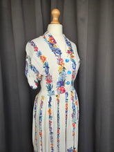 Load image into Gallery viewer, 1940s White Moygashel Dress With Multicoloured Flower Stripes
