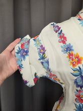 Load image into Gallery viewer, 1940s White Moygashel Dress With Multicoloured Flower Stripes
