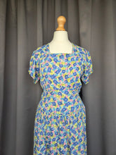 Load image into Gallery viewer, 1940s Bright Colourful Spot Abstract Dress
