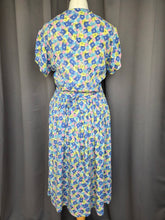 Load image into Gallery viewer, 1940s Bright Colourful Spot Abstract Dress
