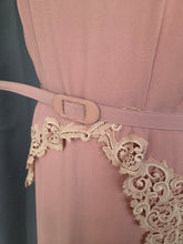 Load image into Gallery viewer, 1940s Pale Pink and Cream Lace Crepe Long Evening Dress
