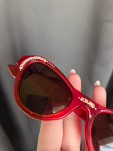 Load image into Gallery viewer, 1950s Orange/Red Rhinestone Studded Cat Eye Sunglasses
