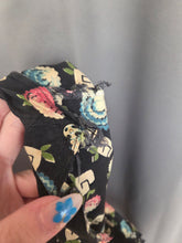 Load image into Gallery viewer, 1940s Black and Multicoloured Flower Dress
