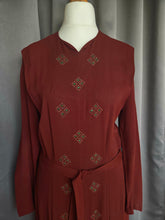 Load image into Gallery viewer, 1930s/1940s Brown Wool Crepe Green Beaded Dress
