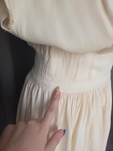 Load image into Gallery viewer, 1940s Cream Handpainted Flower Dress
