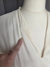 Load image into Gallery viewer, 1940s Cream Handpainted Flower Dress
