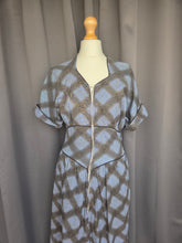 Load image into Gallery viewer, 1940s Blue, Black and Gold Seersucker Zip Front Long House Dress
