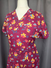 Load image into Gallery viewer, 1940s Burgundy And Multicoloured Floral Dress
