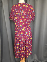 Load image into Gallery viewer, 1940s Burgundy And Multicoloured Floral Dress
