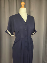 Load image into Gallery viewer, 1940s Navy Blue Crepe Dress With Lace Sleeves
