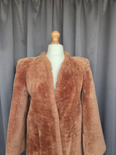 Load image into Gallery viewer, 1940s Beige/Sand Fur Coat With Strong Shoulders
