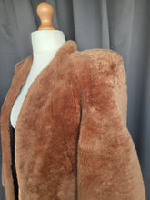 Load image into Gallery viewer, 1940s Beige/Sand Fur Coat With Strong Shoulders
