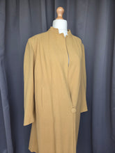 Load image into Gallery viewer, 1940s Dark Yellow Wool Swing Coat
