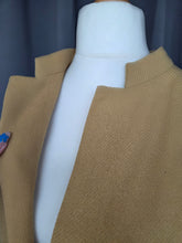 Load image into Gallery viewer, 1940s Dark Yellow Wool Swing Coat
