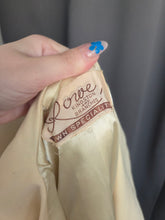 Load image into Gallery viewer, 1940s Cream Sailor Coat With Nautical Collar Back and Buttons
