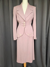 Load image into Gallery viewer, 1940s Rare Lilac/Dusky Pink Button Detail Suit
