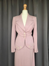 Load image into Gallery viewer, 1940s Rare Lilac/Dusky Pink Button Detail Suit
