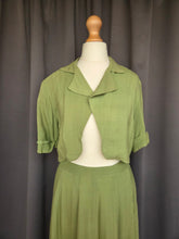 Load image into Gallery viewer, 1940s Dark Chartreuse Summer Suit

